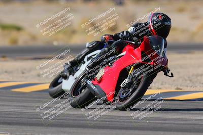 media/Dec-10-2023-SoCal Trackdays (Sun) [[0ce70f5433]]/Turn 4 (1145am)/